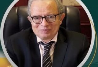 صورة نادي أعضاء هيئة التدريس جامعة عين شمس يهنئ الأستاذ الدكتور حسين عيسى لتعيين سيادته نائبا لرئيس مجلس الوزراء للشئون الاقتصادية